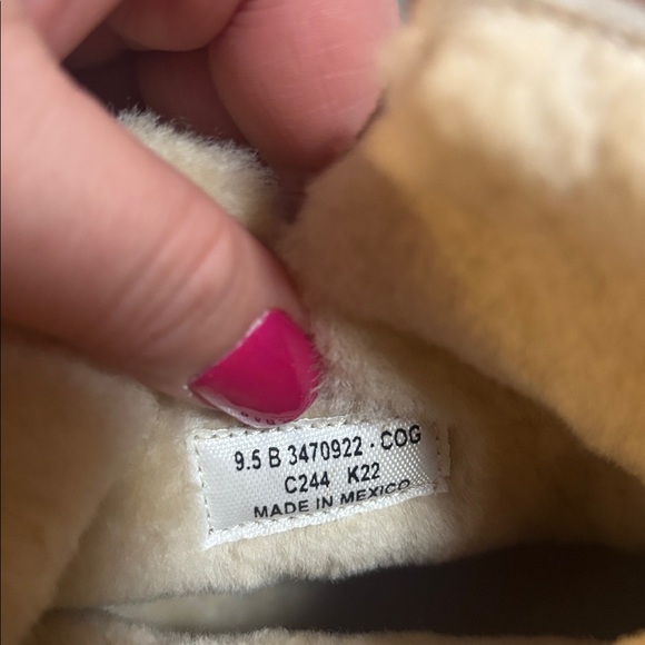 Frye Veronica Shearling & Leather Booties - Picture 5 of 9